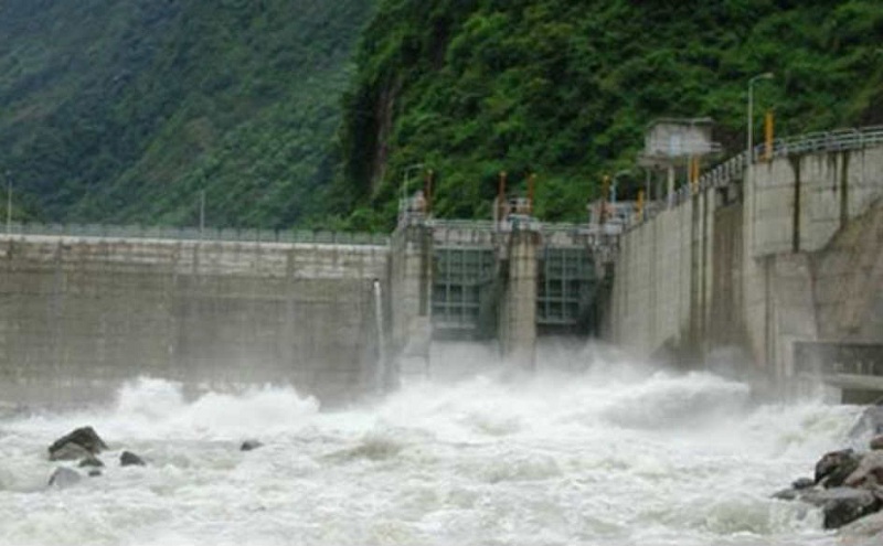 मध्यभोटेकोशीको आईपीओ स्थानीयका लागि खुल्यो, अनलाइन प्रणाली नहुँदा निषाेधाज्ञामा जनतालाई सास्ती