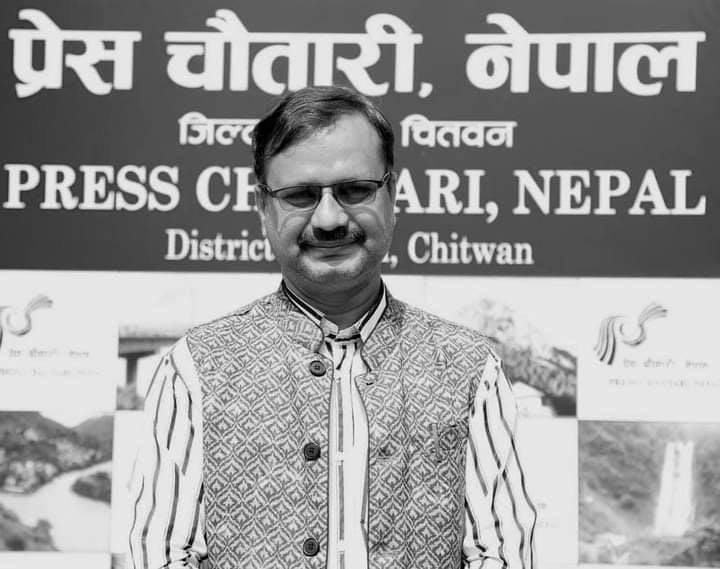 चितवनका पत्रकार द्धारिका नेपालको मस्तिष्कघातका कारण निधन