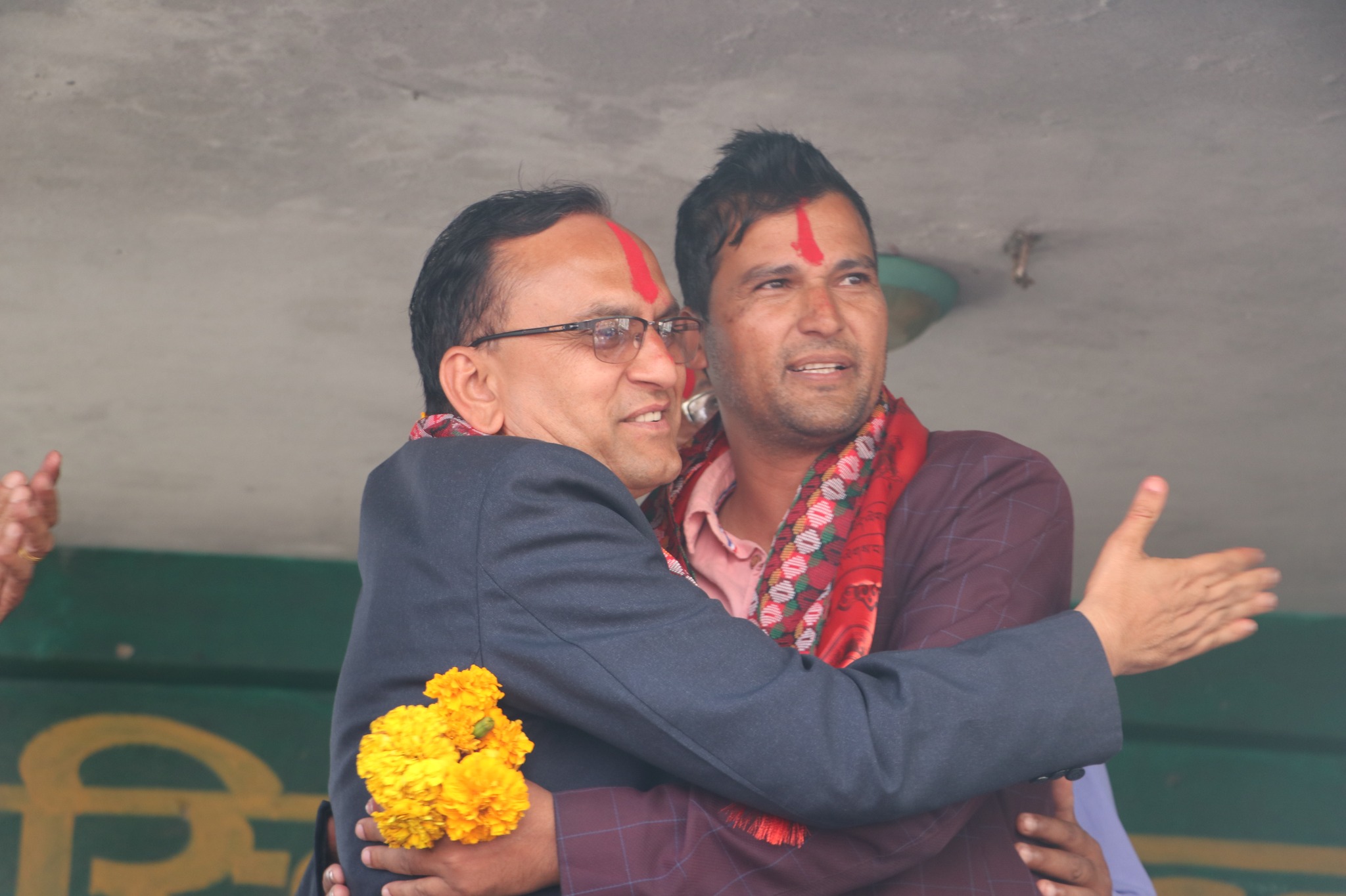 सामाजिक अभियन्ता एवम राप्रपाका युवा नेता सागर लामिछाने एमाले प्रवेश