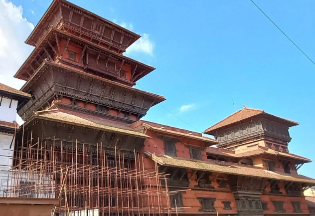 दुई सय ५० वर्षअघि भत्किएको कीर्तिपुर दरबार फेरि बन्दै