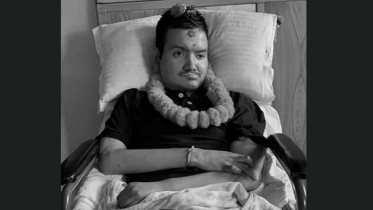 ‘राष्ट्रिय सहिद’ मुकेश को हुन् ?