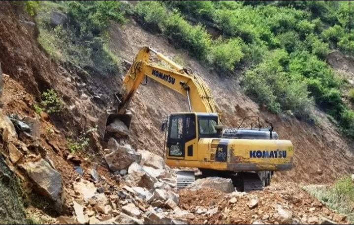 असार १ देखि भदौ मसान्तसम्म कुनै पनि सडक खन्न नपाइने