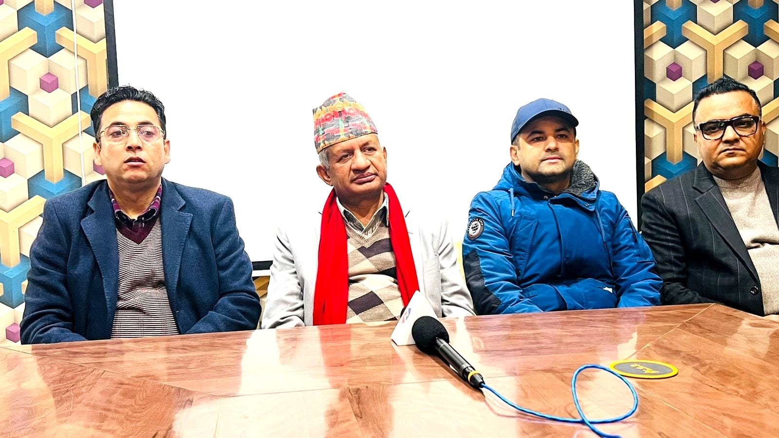 यो सरकार देशका लागि बोझ भईसक्यो, एमाले आन्दोलनमा जाने तयारीमा छः उपमहासचिव ज्ञवाली