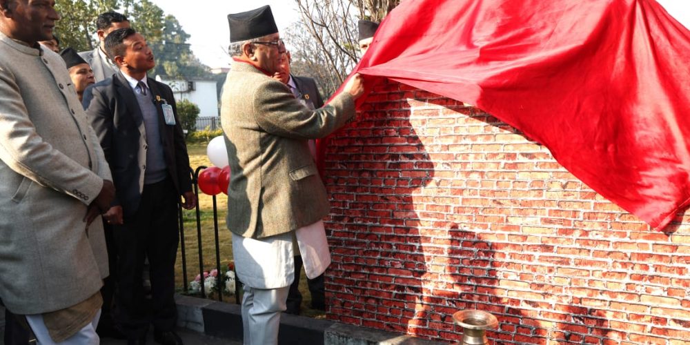 प्रधानमन्त्री प्रचण्डले सुरू गरे मेलम्ची खानेपानी पुनः वितरण