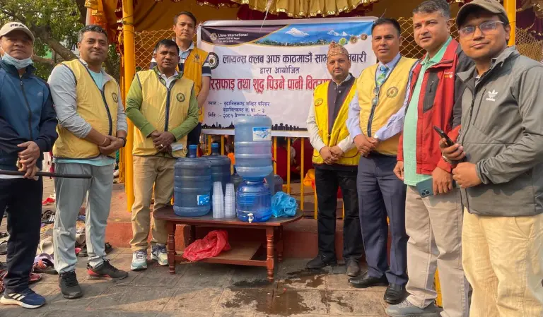 लायन्स क्लव अफ काठमाडौं साझा फुलवारीद्वारा शुद्द पिउने पानीको बितरण तथा वृहत सरसफाई सम्पन्न