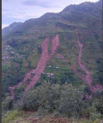 रामेछाप पहिरो: छ जनाको मृत्यु, चार बेपत्ता
