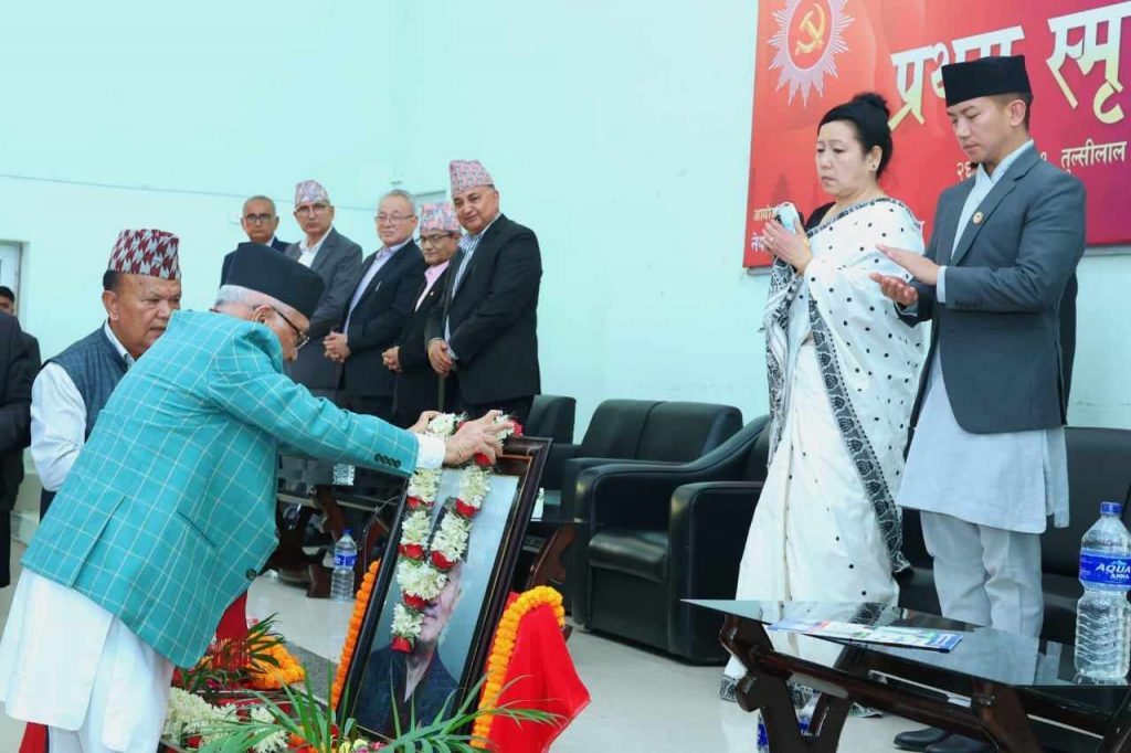 संविधान जारी गर्नमा स्वर्गीय सुवासचन्द्र नेम्वाङको भूमिका र योगदान असाधारण: प्रधानमन्त्री ओली