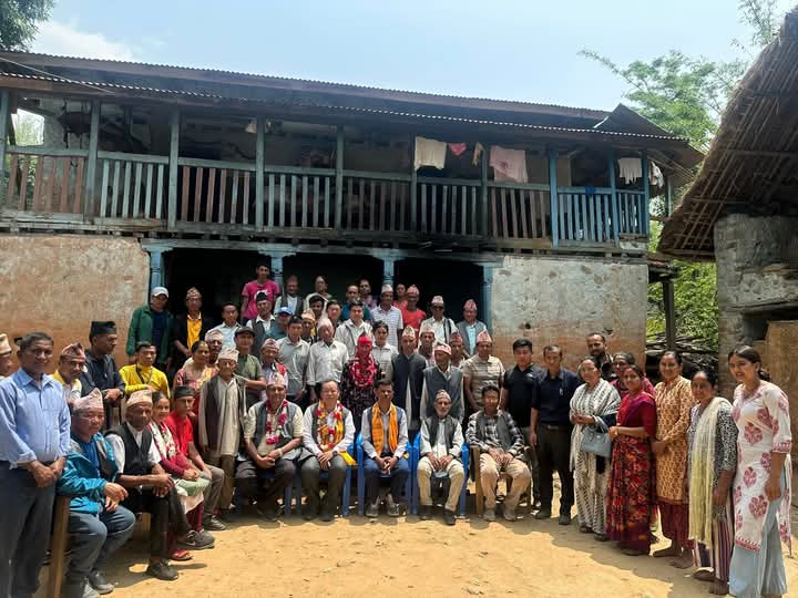 रास्वपाका पालिका सभापतिसहित सिंगो कमिटी एमाले प्रवेश