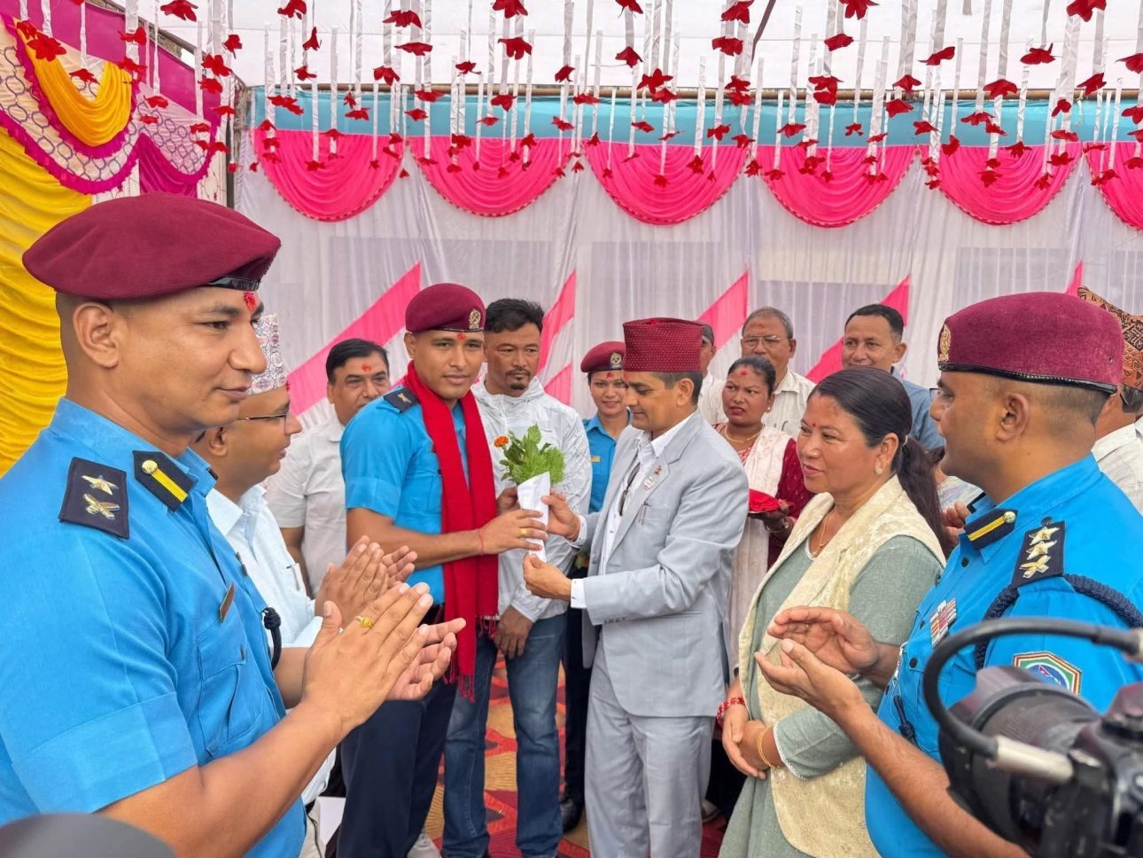 जुटपानी प्रहरी चौकीमा प्रहरी निरीक्षक श्रेष्ठले सम्हाले जिम्मेवारी